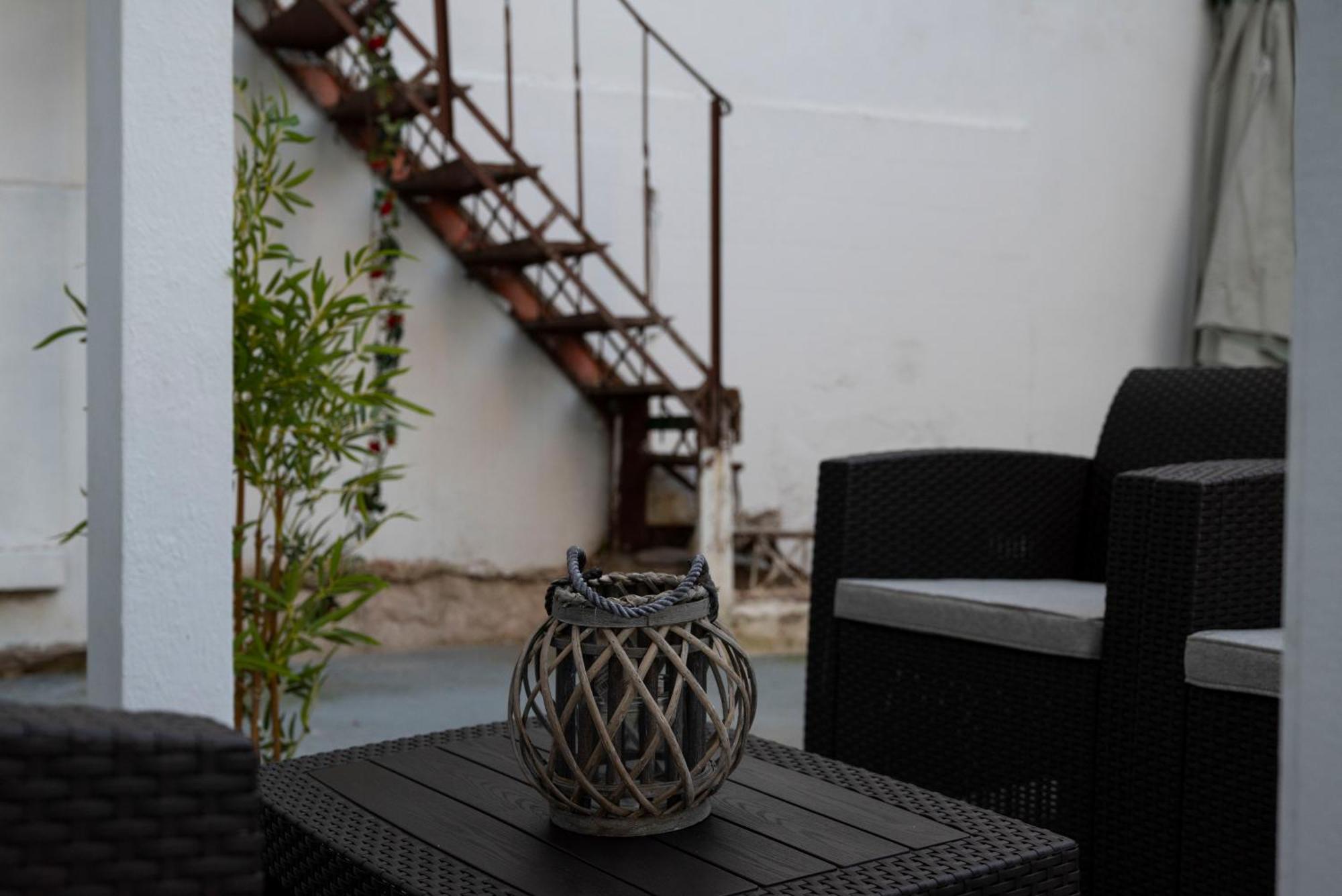 Thissio Getaway 2Ba Next To Athens Ancient Market Eksteriør bilde
